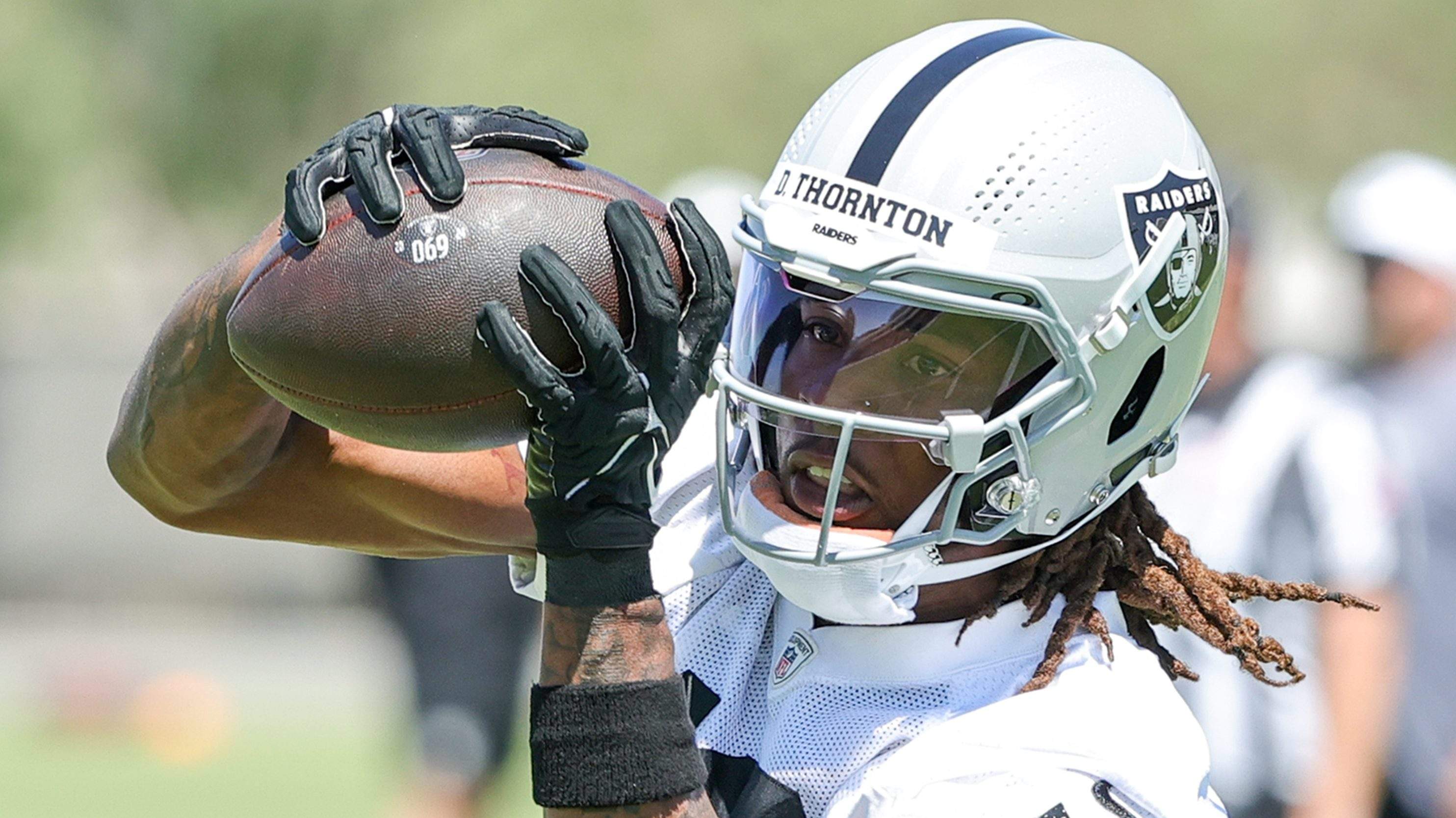 Raiders’ Klint Kubiak Shares Encouraging Update on Dont’e Thornton Jr.
