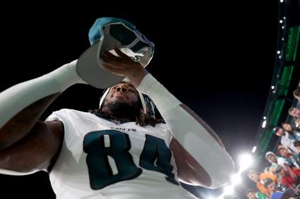 Eagles Release 16-Game Pass Catcher Before Cowboys Showdown: Report