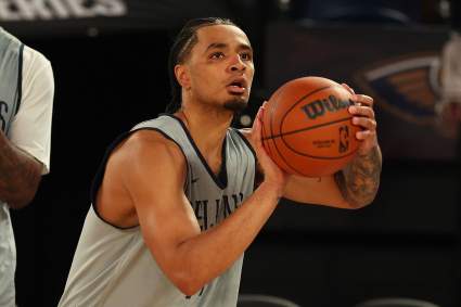 Thunder Sign 4.3 PPG Guard From Pelicans