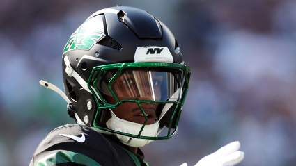 49ers Pushed to Swing Trade for Award-Winning Star WR