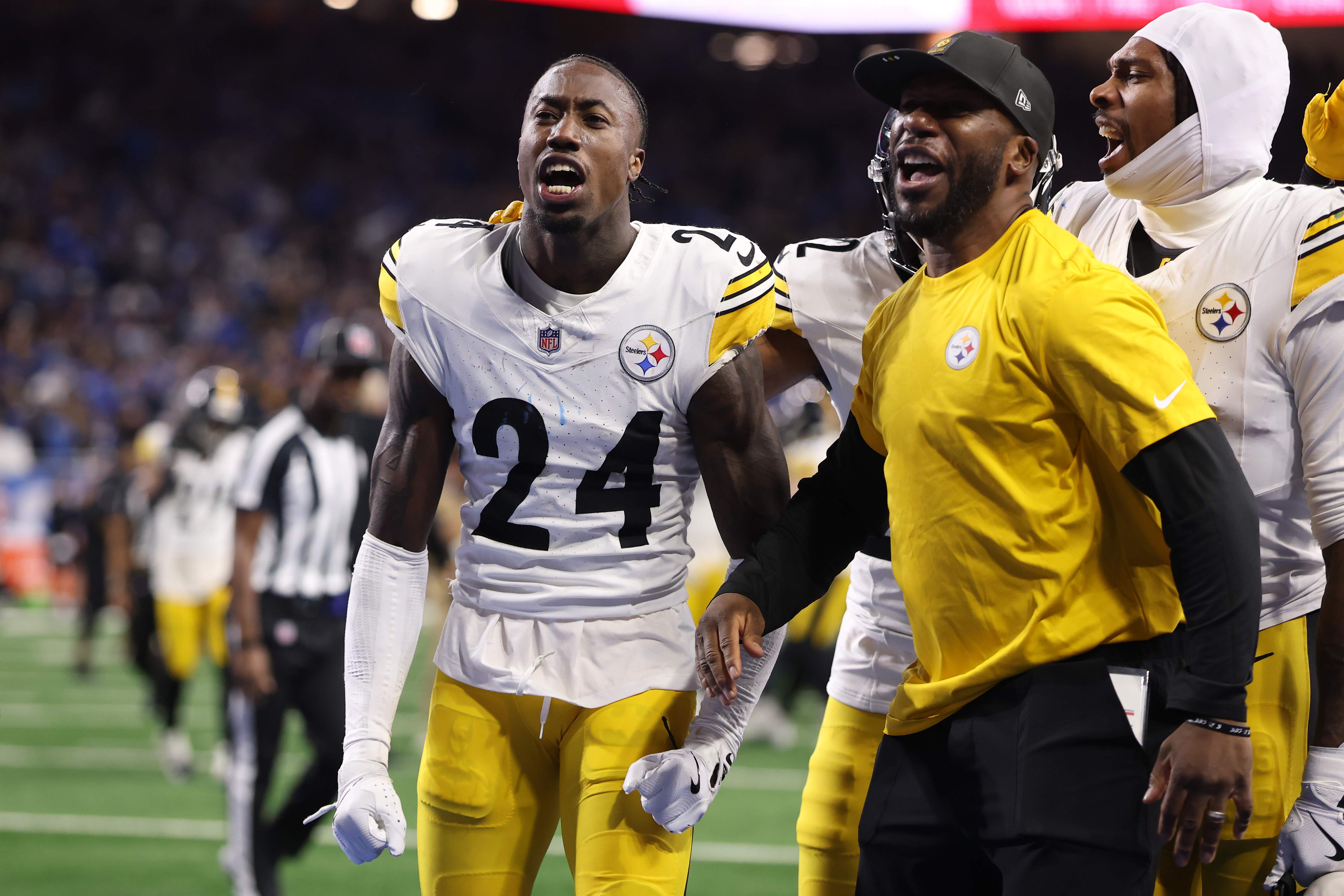 Former Steeler Shares Root Cause of Joey Porter Jr.’s Frustration