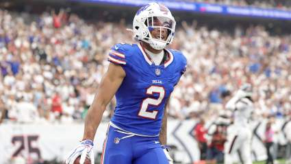Buffalo Bills Get Disappointing News on DJ Moore Ahead of Raiders Game