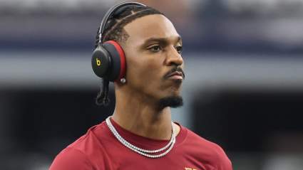 Commanders’ HC Backs Kurt Warner’s Criticism of Jayden Daniels