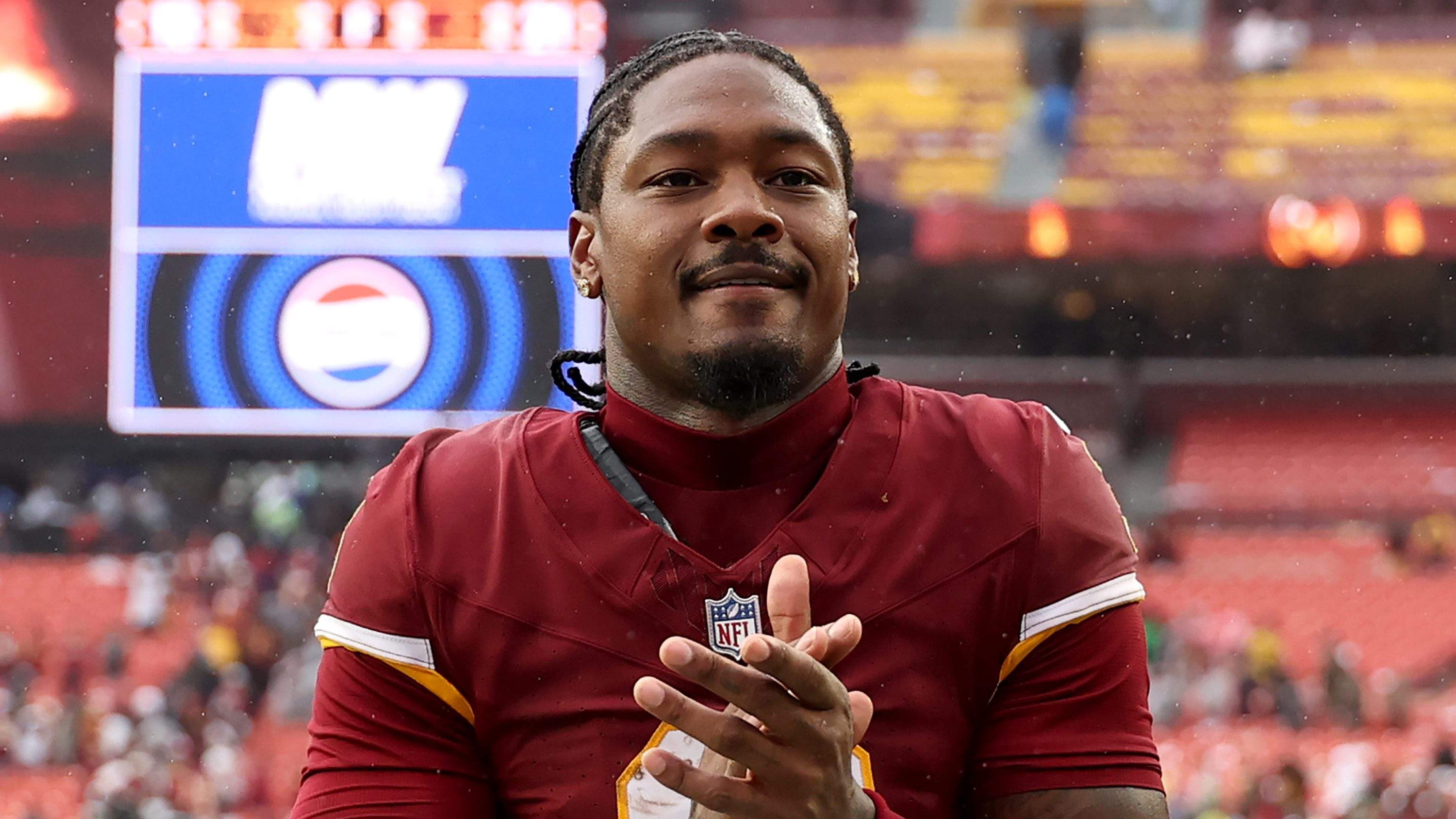 Stefon Diggs, Commanders