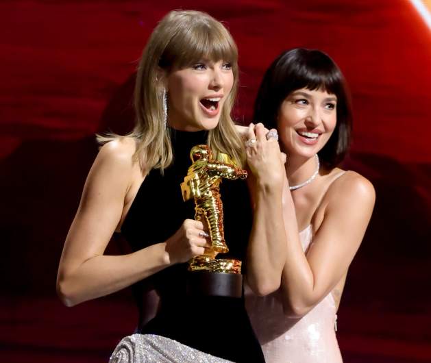 Taylor Swift, Dakota Johnson