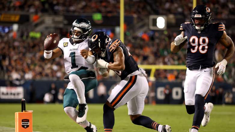 Bears LB D&rsquo;Marco Jackson