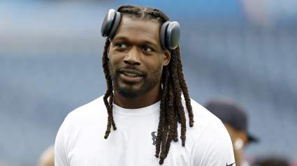 Bears Trade Pitch Nets 3-Time Pro Bowl Pass-Rusher After Packers Loss
