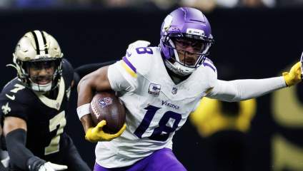 Vikings’ Justin Jefferson Has Strong Words on ‘Frustrated’ Jauan Jennings Amid Trade Talk