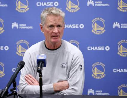 25-Year-Old Golden State Warriors Player Could Miss Lakers Game