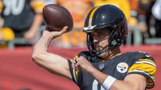 Steelers’ Aaron Rodgers Offers Very Blunt Take After Narrow OT Win vs. Buccaneers