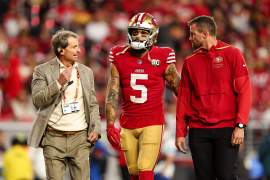 49ers Get Concerning Mike Evans Injury Update Amid Achilles Fears
