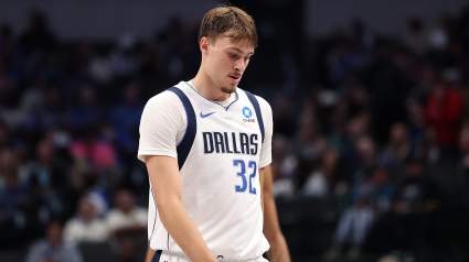 Mavericks Hit With Concerning Cooper Flagg Update Ahead of Spurs Game