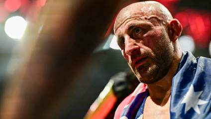 Alex Volkanovski’s Coach Explains How They Beat Justin Gaethje