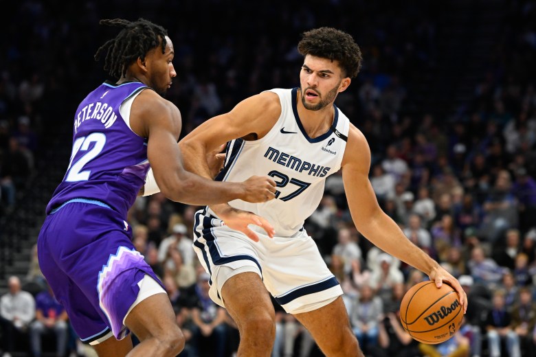 heavy.com - Billy Heyen - Grizzlies' Cameron Boozer Joins Oscar Robertson in Rare Basketball History