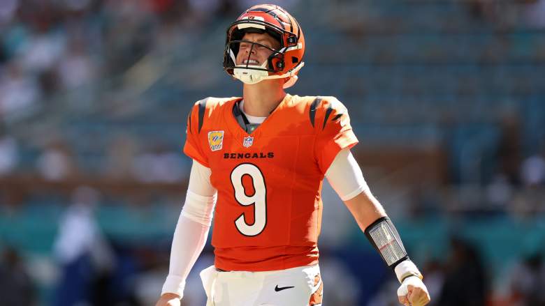 Joe Burrow reacts during Bengals game