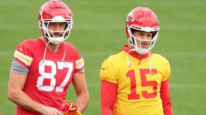 Patrick Mahomes & Travis Kelce Send Message After Chiefs Rookie Makes NFL History