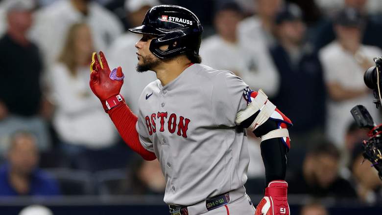 Boston Red Sox first baseman Willson Contreras