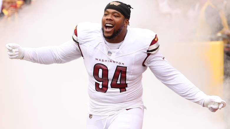 Washington Commanders defensive tackle Daron Payne