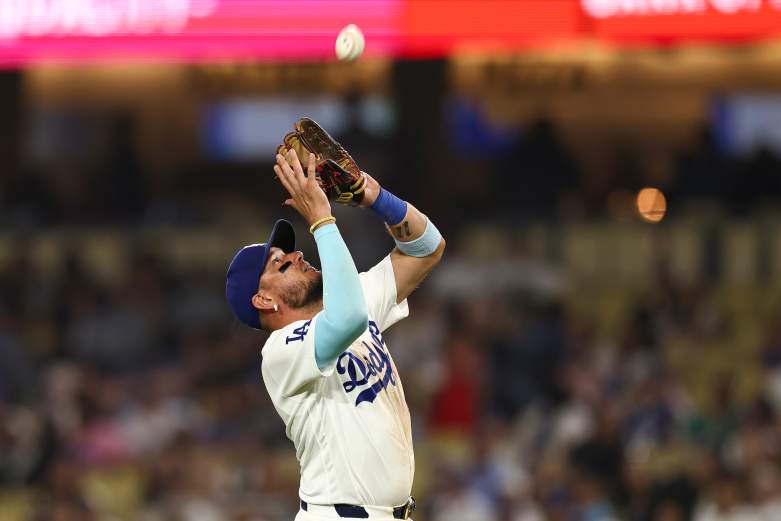 Arizona Diamondbacks v Los Angeles Dodgers