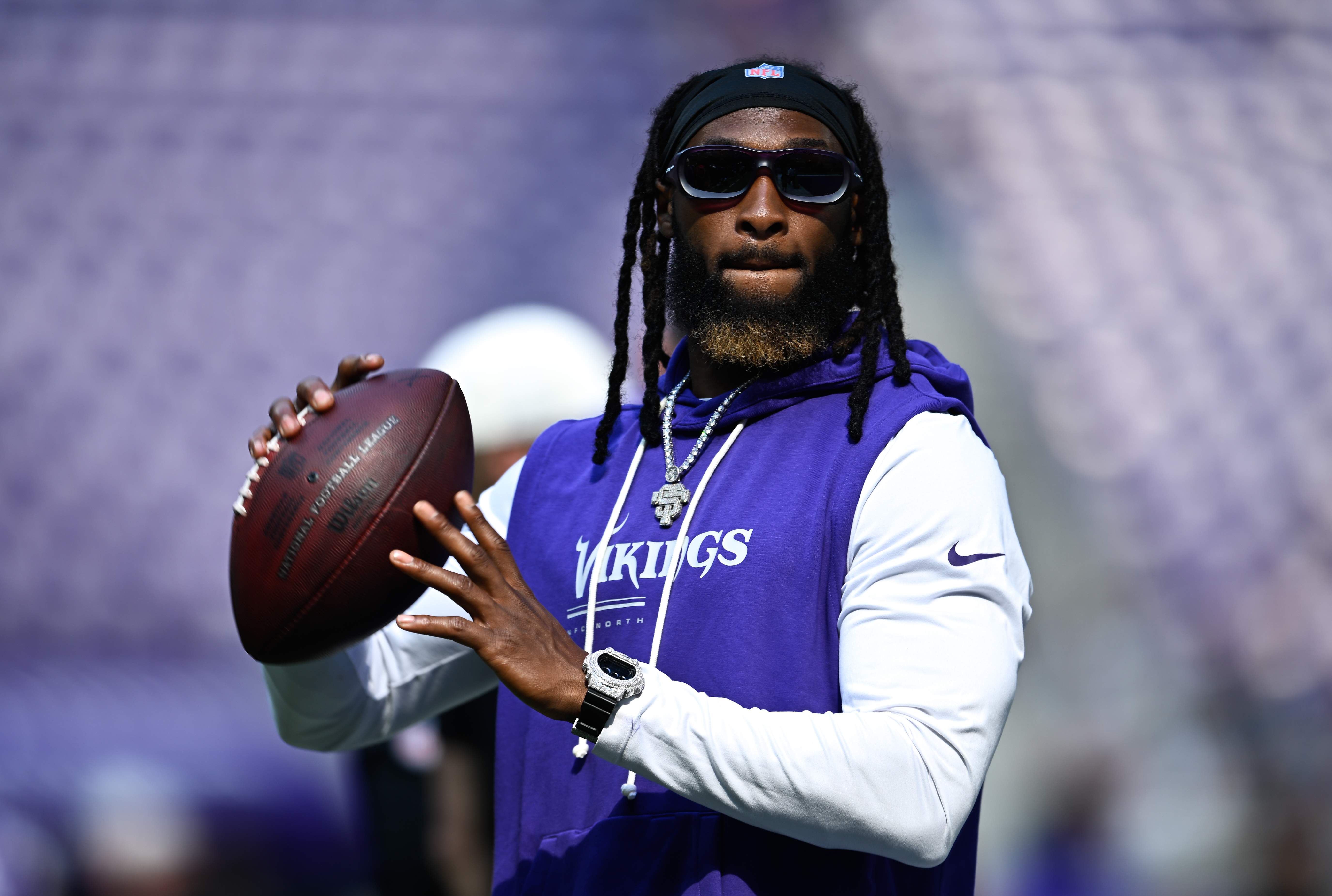 Minnesota Vikings Announce Aaron Jones Injury News Amid Jonathan Taylor Rumors