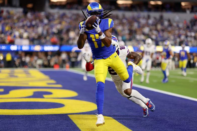 Buffalo Bills v Los Angeles Rams
