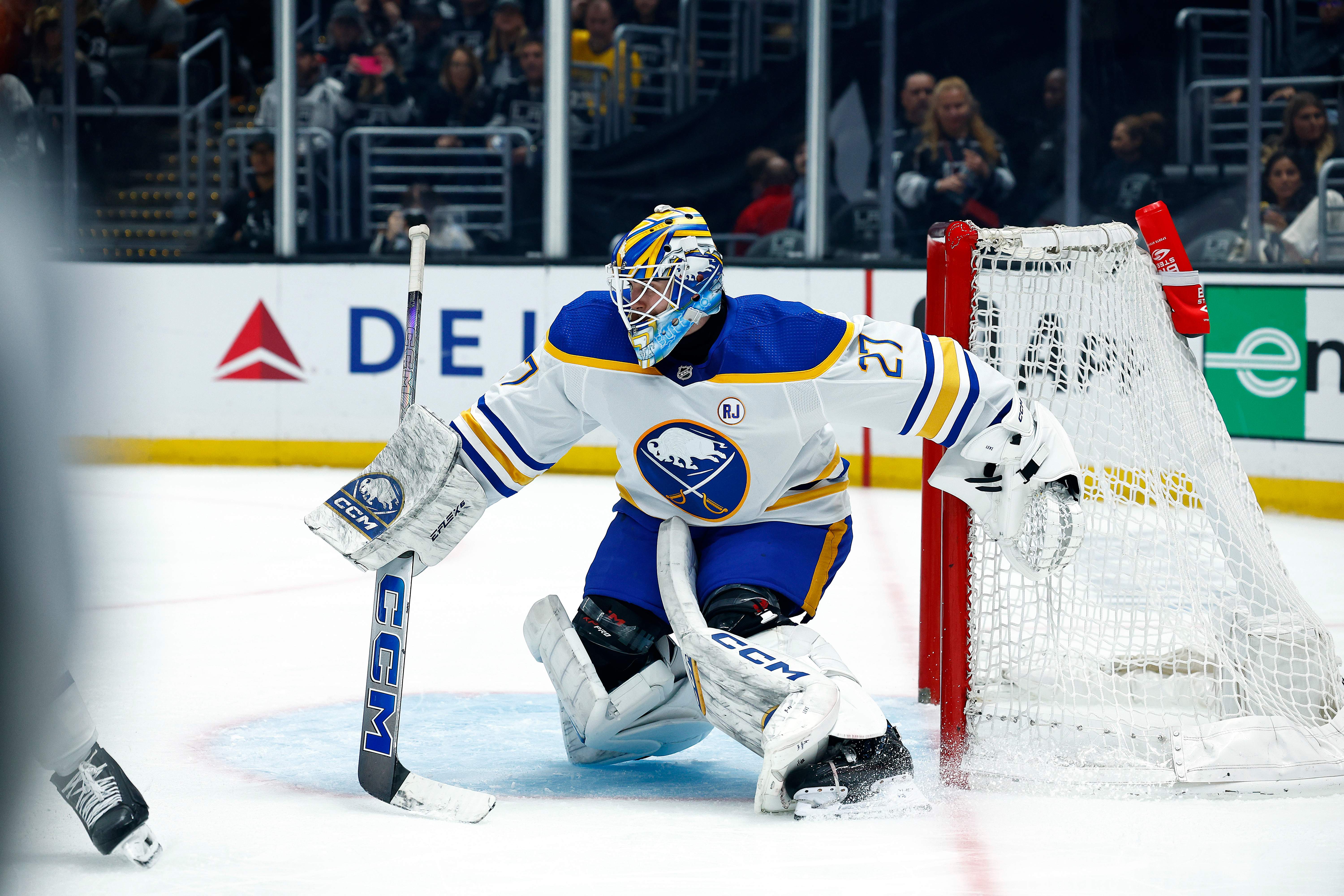 Buffalo Sabres v Los Angeles Kings