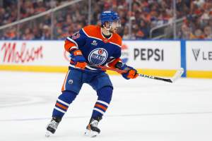 Calgary Flames v Edmonton Oilers