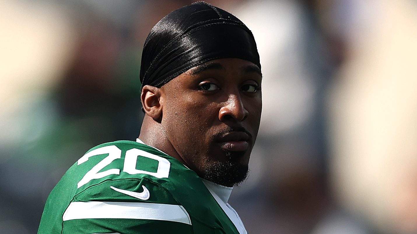 Jets Make Final Decision on Breece Hall, Three Other Starters for Bears Game