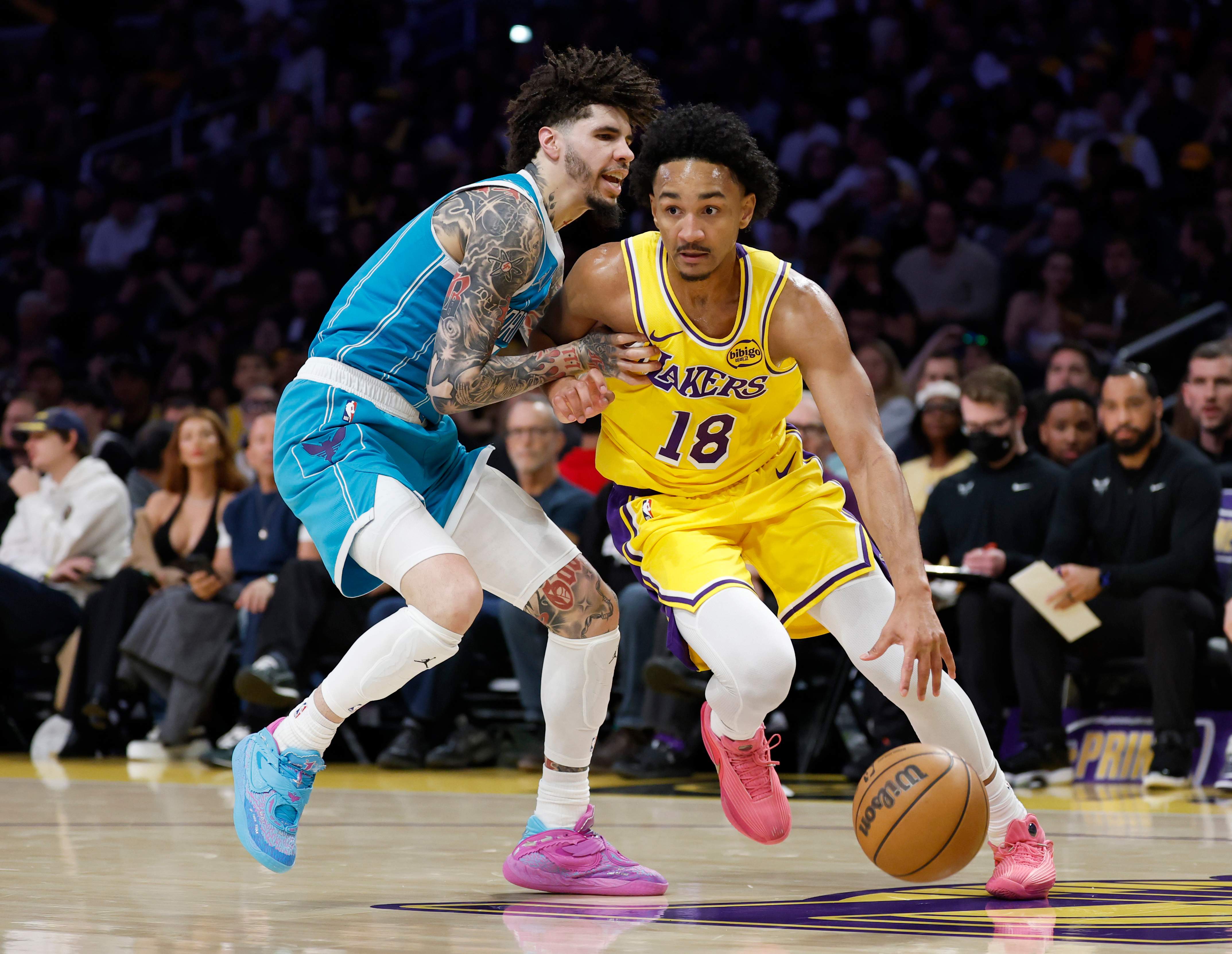 Charlotte Hornets v Los Angeles Lakers