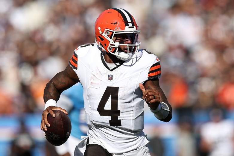 Cleveland Browns v Tennessee Titans