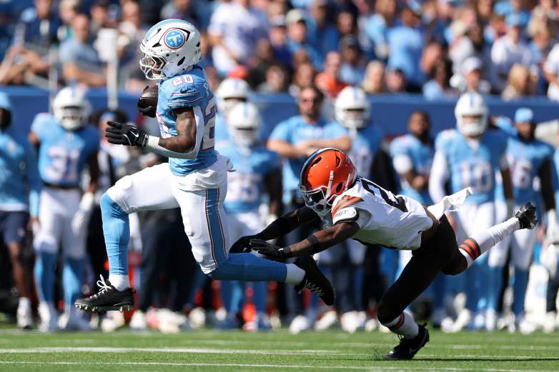 Cleveland Browns v Tennessee Titans