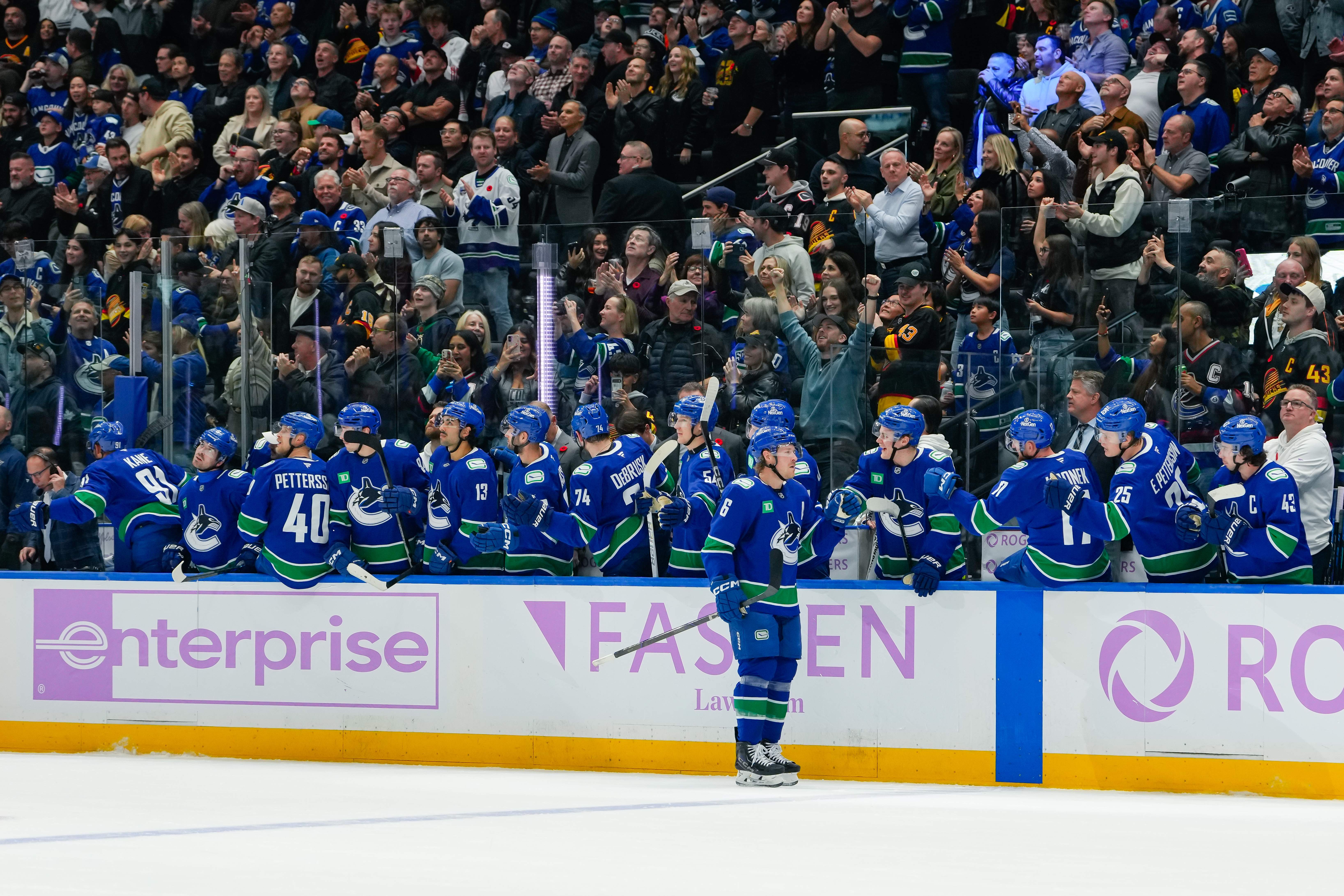 Columbus Blue Jackets v Vancouver Canucks
