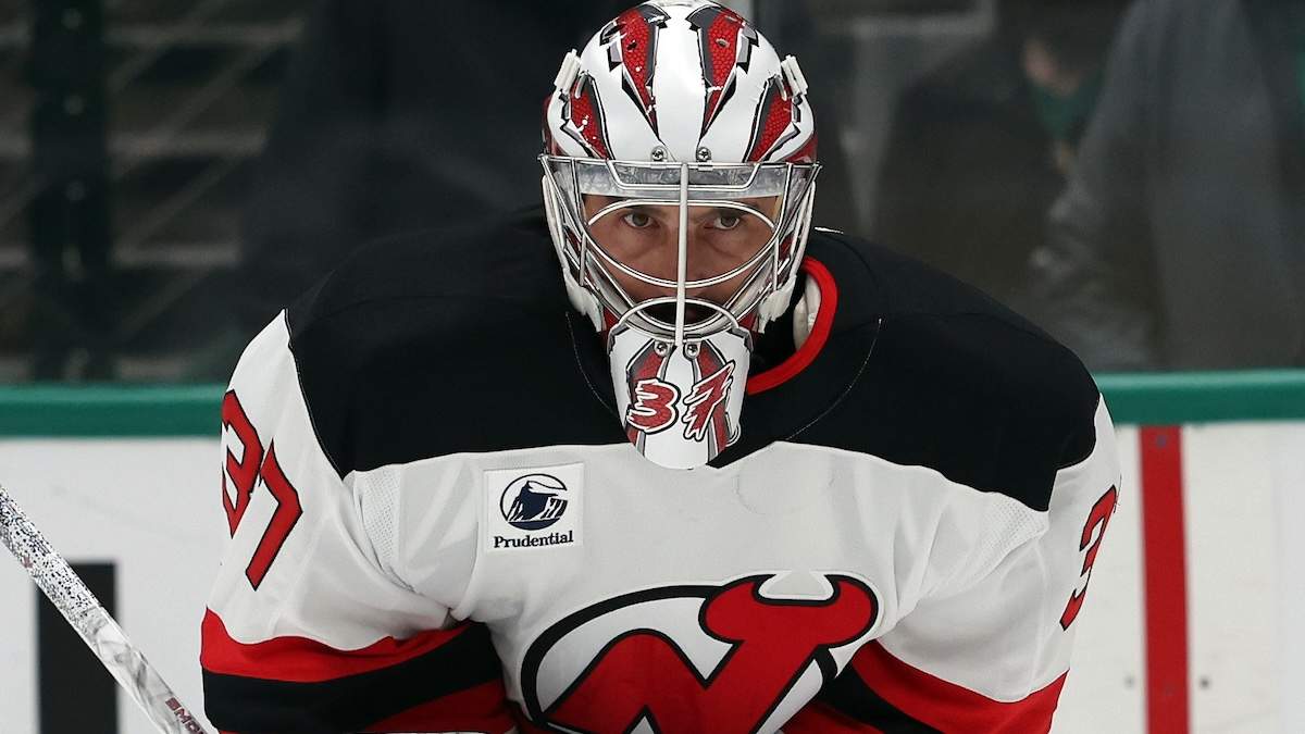Golden Disc Devils Announce Connor Hellebuyck Decision Before Vegas Golden Knights Game