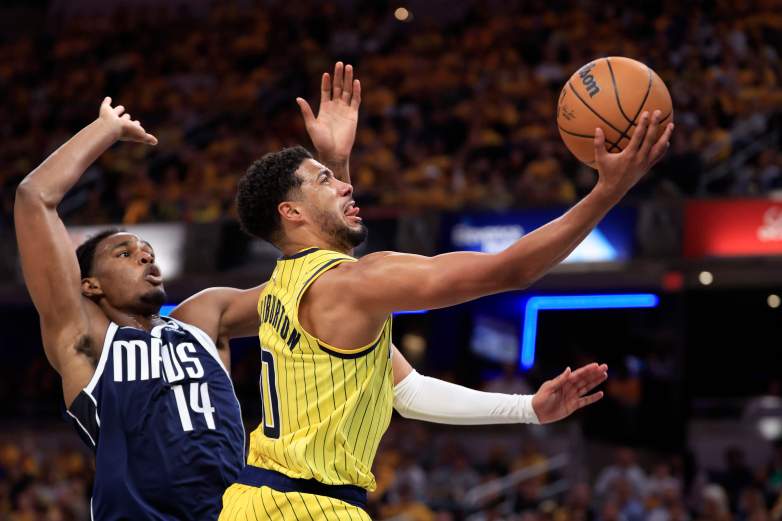 Dallas Mavericks v Indiana Pacers