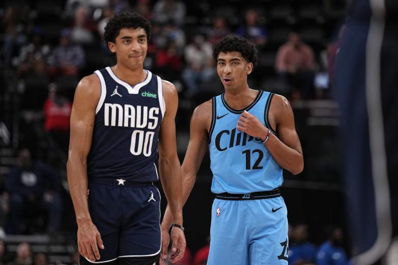 Dallas Mavericks v Los Angeles Clippers