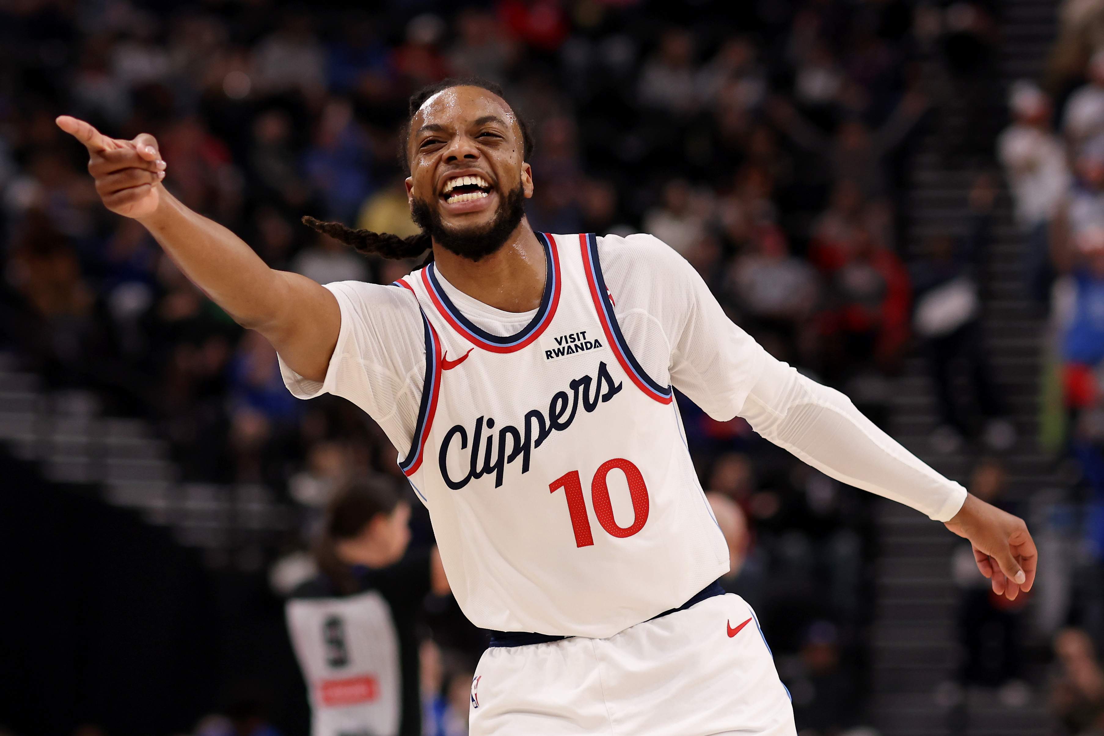 Dallas Mavericks v Los Angeles Clippers