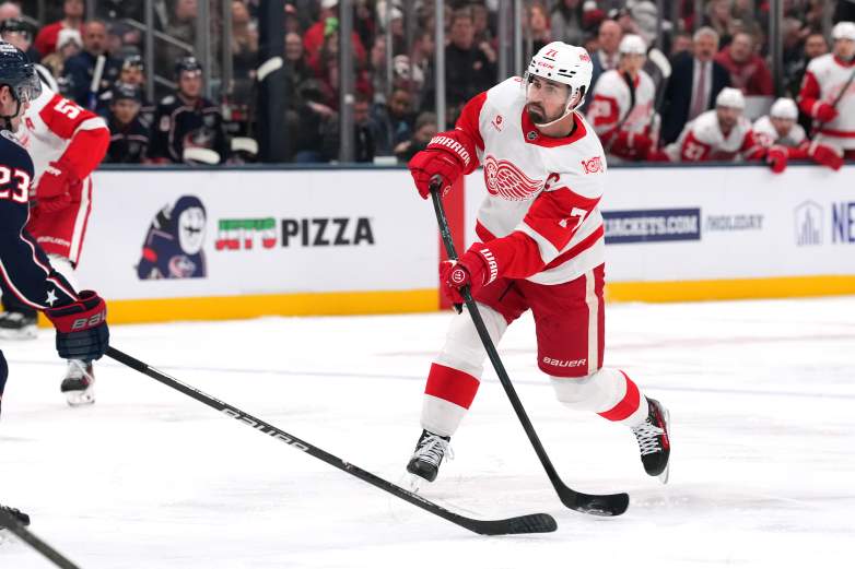 Detroit Red Wings v Columbus Blue Jackets