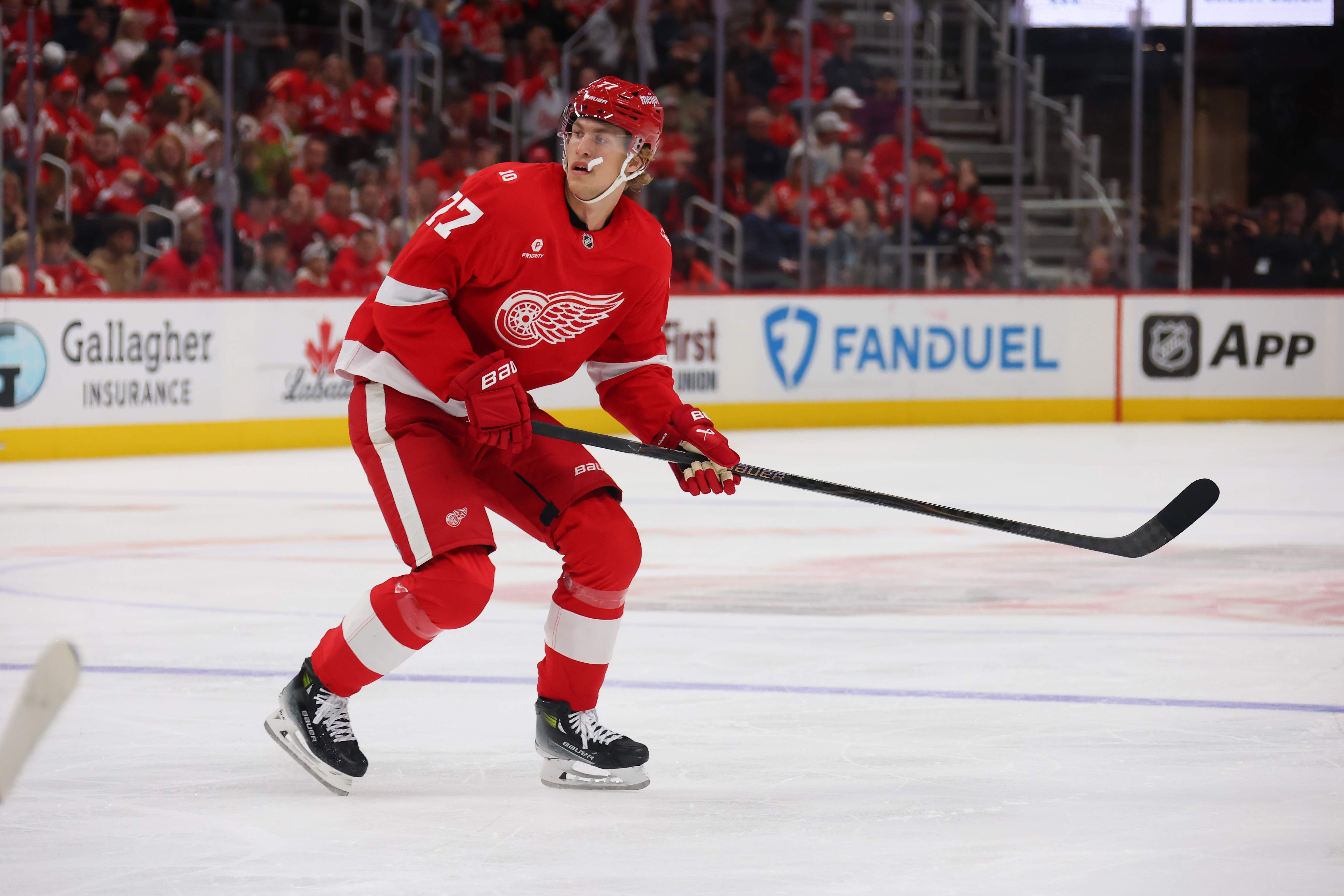 Edmonton Oilers v Detroit Red Wings