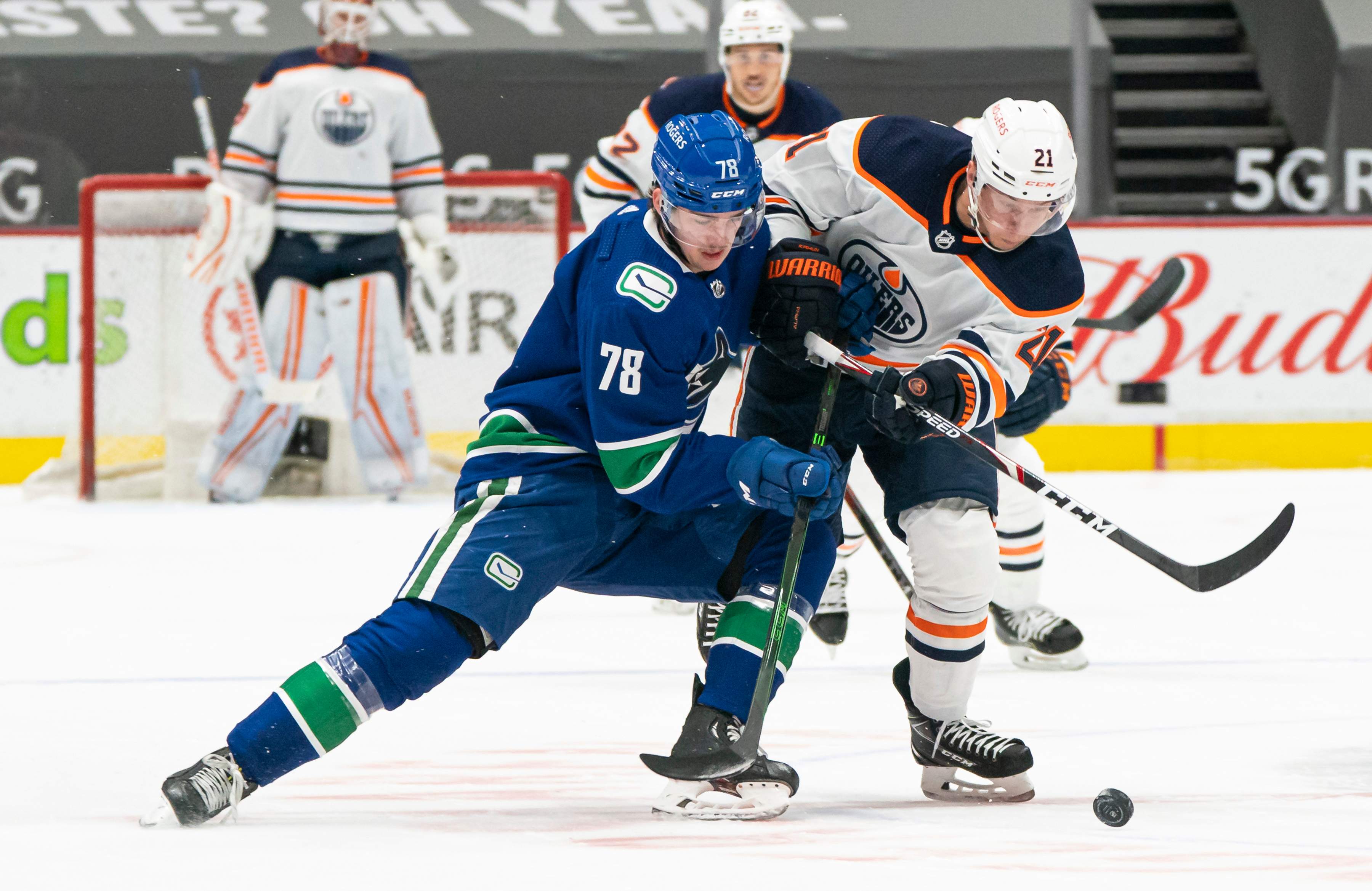 Edmonton Oilers v Vancouver Canucks