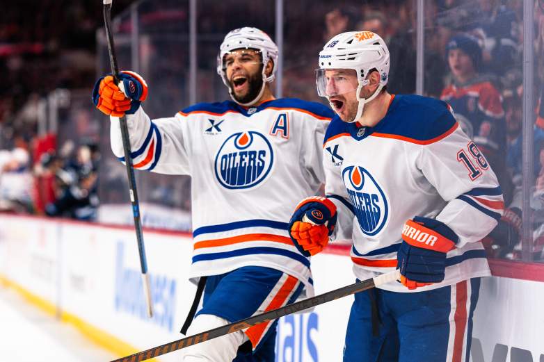 Edmonton Oilers v Winnipeg Jets