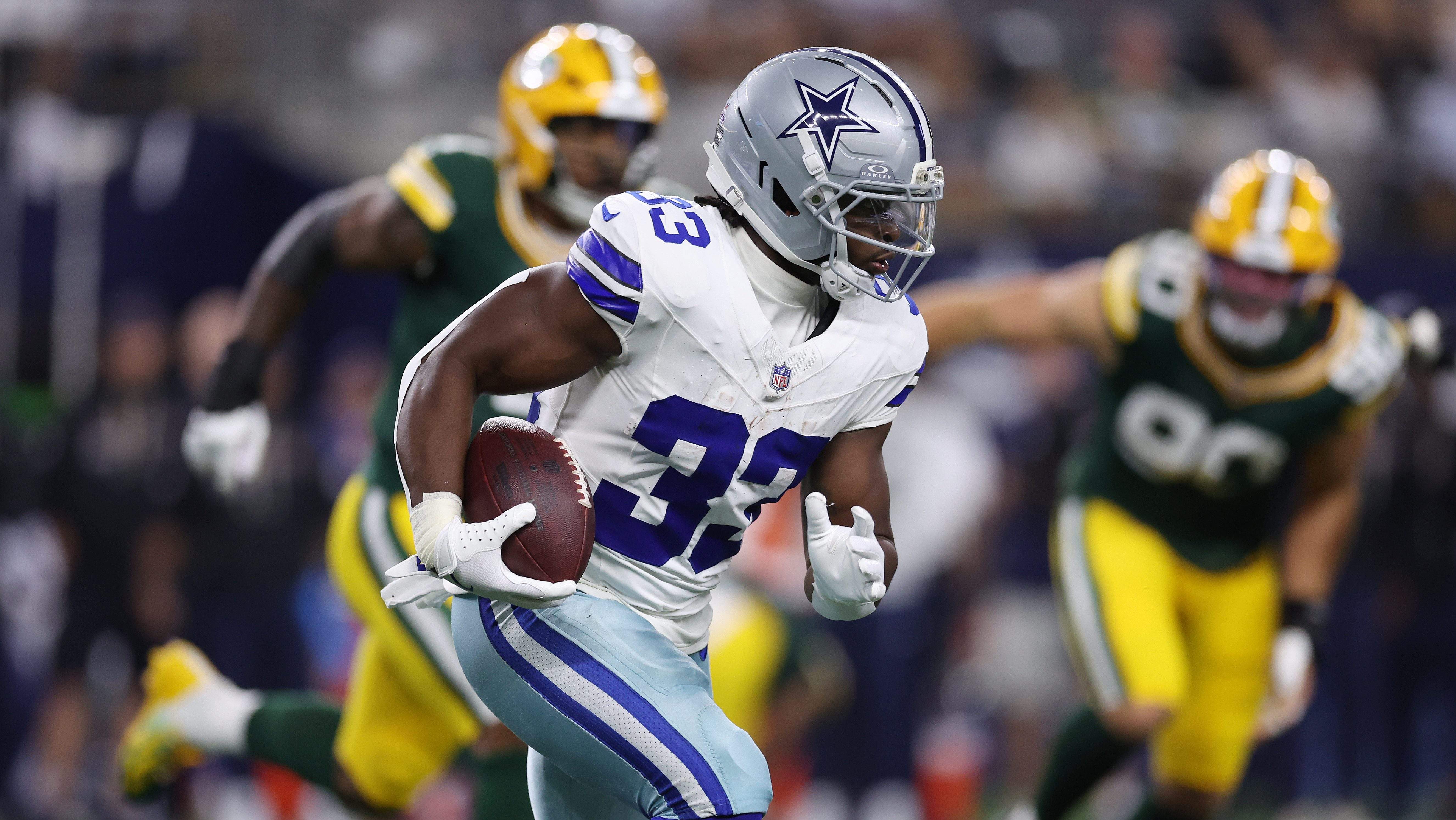 green-bay-packers-v-dallas-cowboys-arlington-texas-september-28-javonte-e1792296695505.jpg?quality=65&strip=all