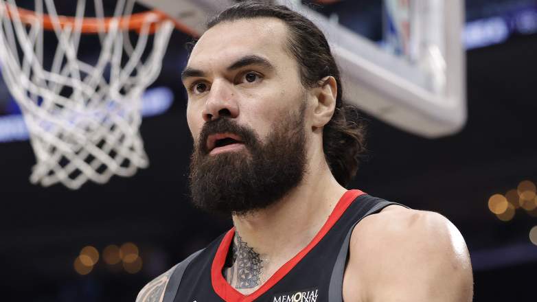 Steven Adams