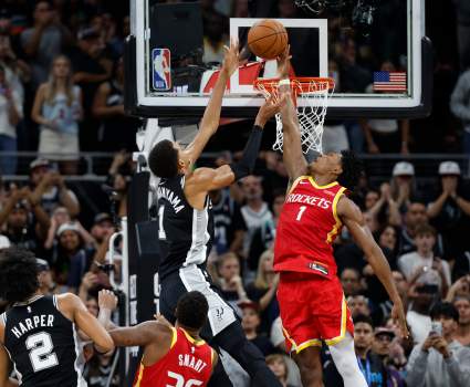 Amen Thompson Stuns Victor Wembanyama With Game-Winning Block in Rockets Thriller