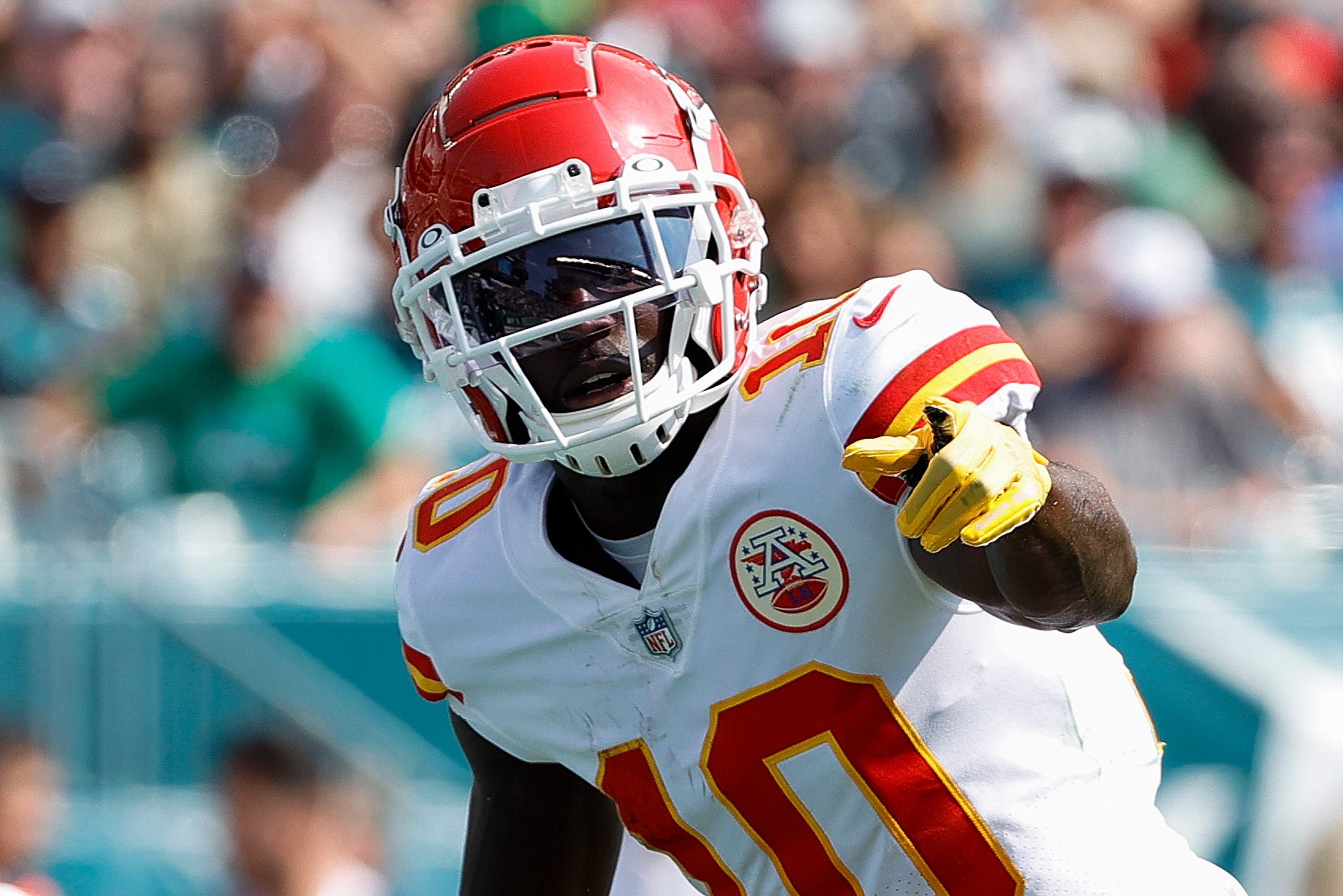 Eagles Get Linked To 10-Year NFL WR Tyreek Hill