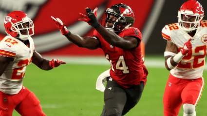 Buccaneers Trade Pitch Sends $66 Million Pro Bowler to Chiefs