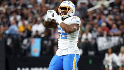 49ers Insider Gets Blunt on Khalil Mack’s Potential Fit Amid Speculation