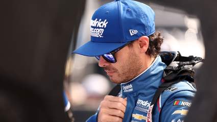 NASCAR’s Kyle Larson Delivers Blunt Verdict on His Car at Martinsville
