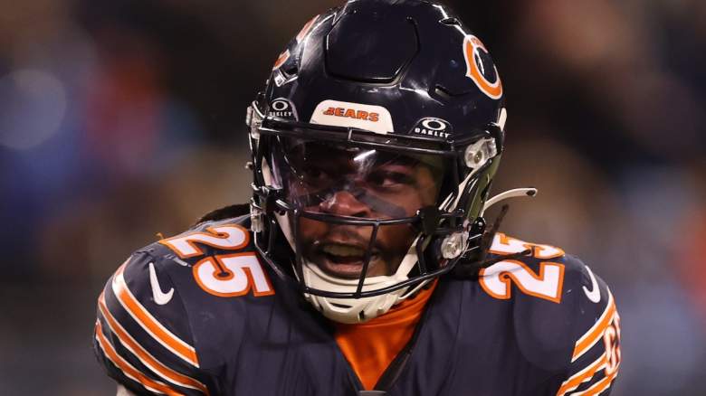 Kyle Monangai #25 of the Chicago Bears runs the ball