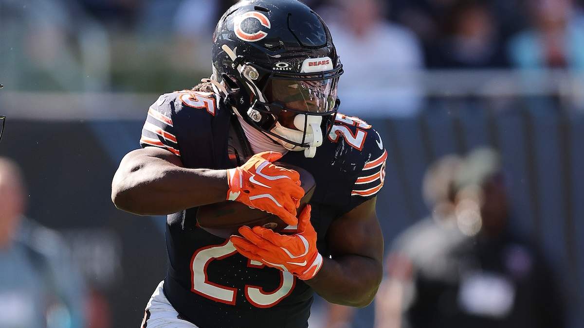 Bears Announce Concerning Kyle Monangai Injury News Before Patriots Game