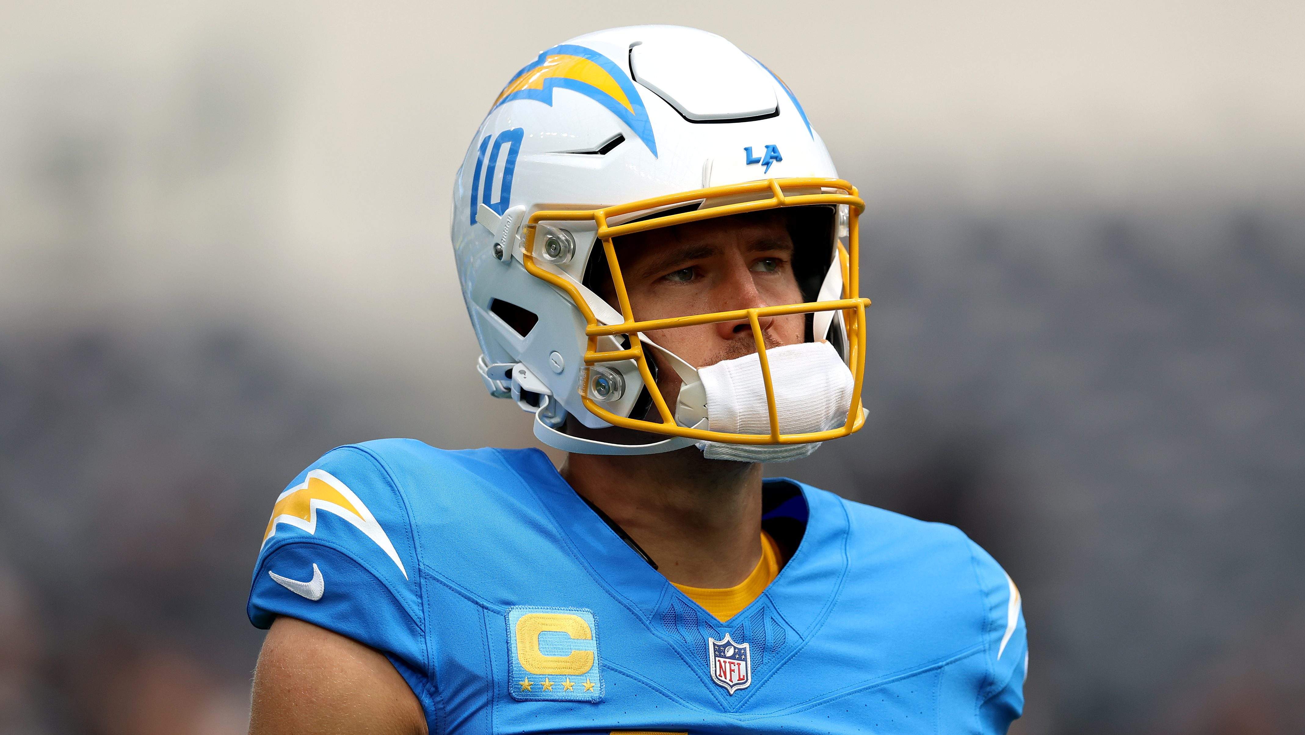 Jets Wild Trade Pitch Sends Chargers’ Justin Herbert to New York in Blockbuster Move